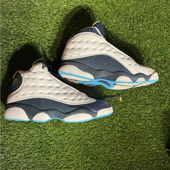 Mens Jordan 13s - Picture 6 of 10